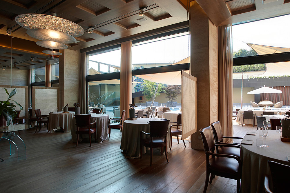 devero-sala-ristorate-con-vista